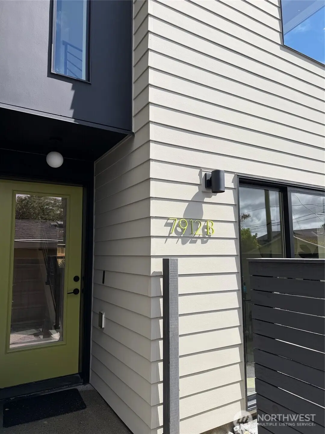 7912 34th Avenue Sw #B, Seattle, WA 98126 - #1