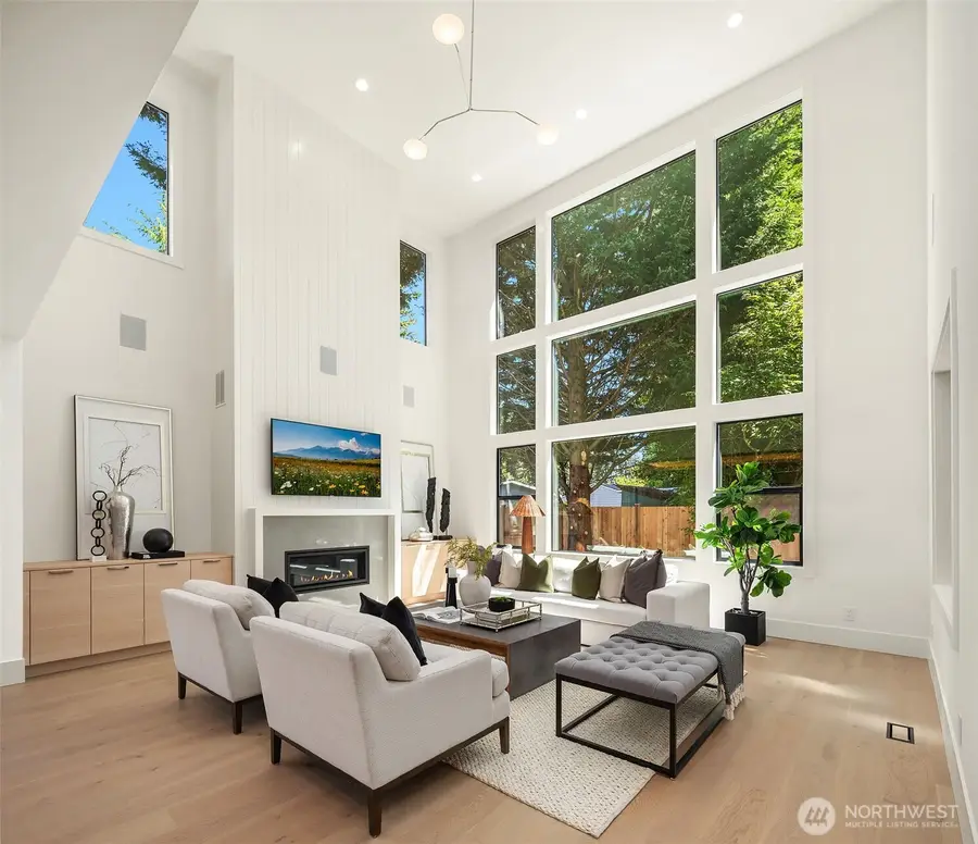 16711 NE 16th Place, Bellevue, WA 98008 - #2