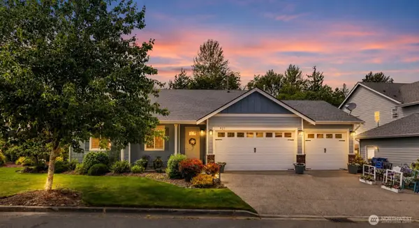927 Clearwater Court, Mount Vernon, WA 98273