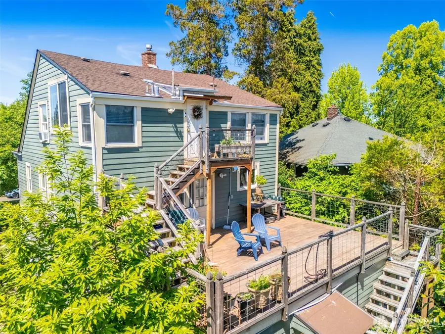 5604 17th Avenue Ne, Seattle, WA 98105 - #3