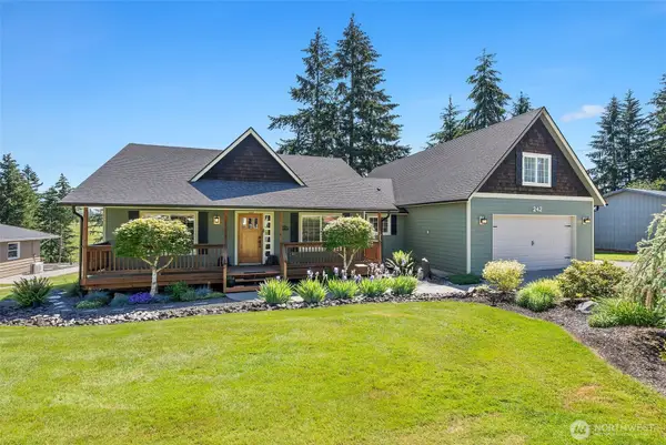 242 Kennicott Road, Chehalis, WA 98532
