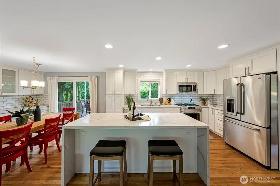 3401 79th Avenue Se, Mercer Island, WA 98040 - #3