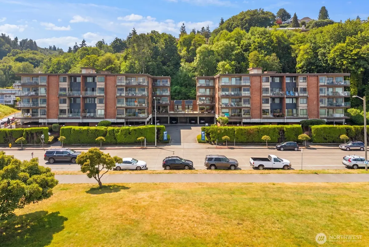 1727 Harbor Avenue Sw #N401, Seattle, WA 98126 - #1