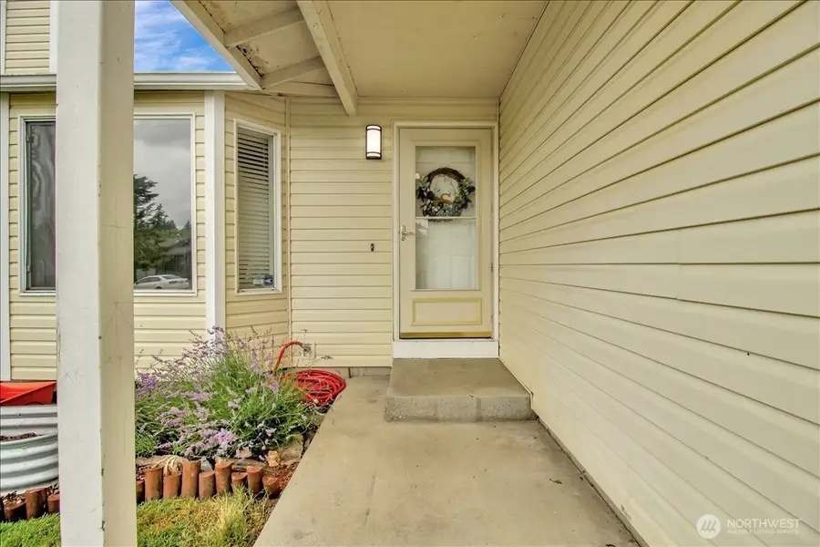 27236 Manor Place Nw, Stanwood, WA 98292 - #3