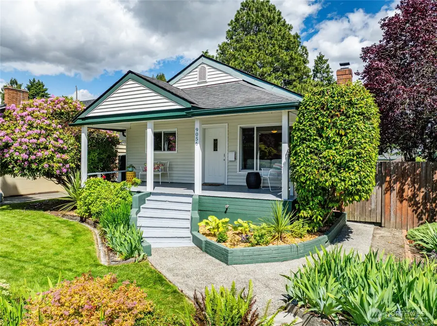 9056 37th Avenue Sw, Seattle, WA 98126 - #2