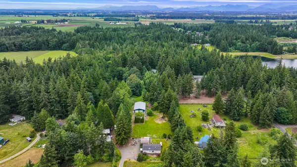 1906 E Pole Road, Everson, WA 98247