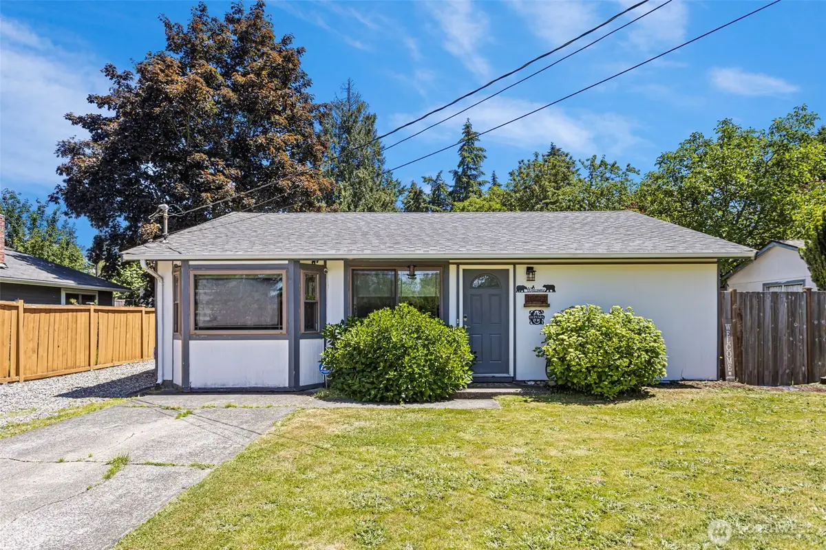 12711 52nd Avenue E, Tacoma, WA 98446 - #1