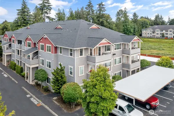13203 97th Avenue E #301, Puyallup, WA 98373