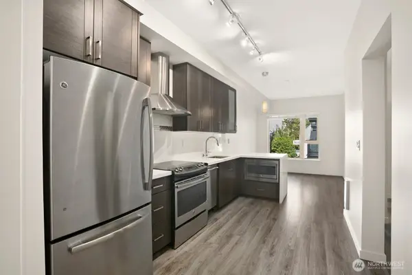 1760 NW 56th Street #421, Seattle, WA 98107