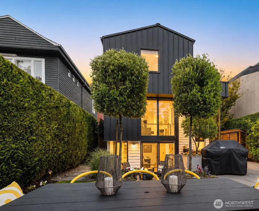 2015 42nd Avenue E, Seattle, WA 98112 - #2