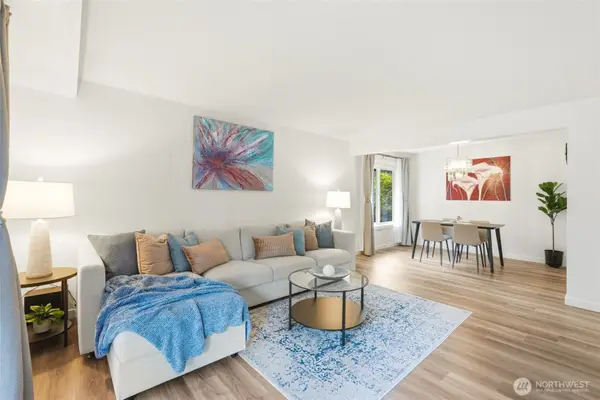 1414 154th Avenue Ne #4403, Bellevue, WA 98007