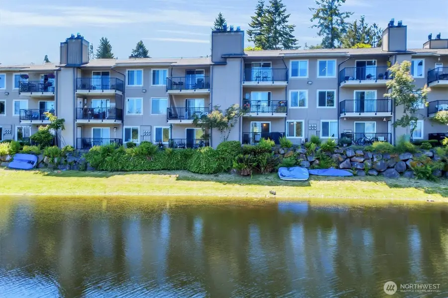 323 75th Street Se #C42, Everett, WA 98203 - #2