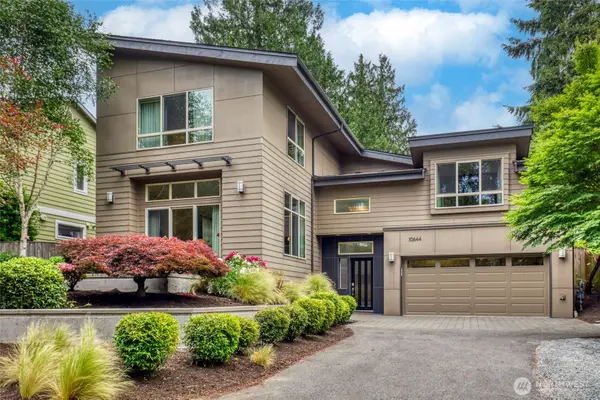 10644 Bartlett Avenue Ne, Seattle, WA 98125