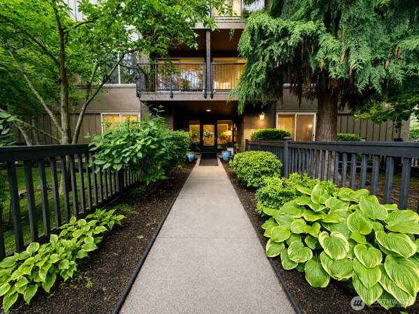 731 Broadway E #301, Seattle, WA 98102