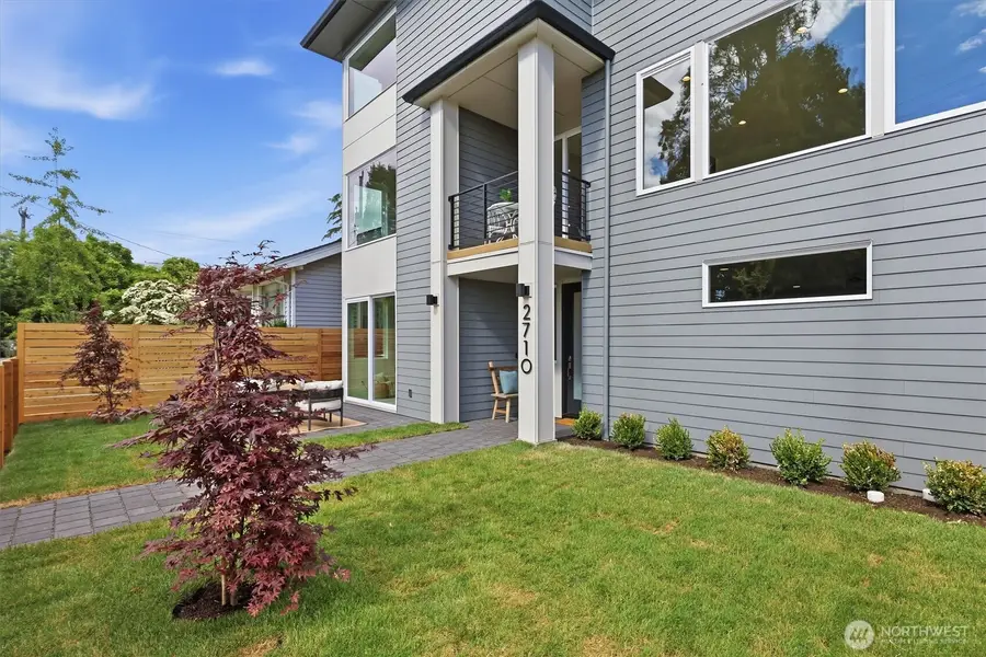 2710 58th Avenue Sw, Seattle, WA 98116 - #2