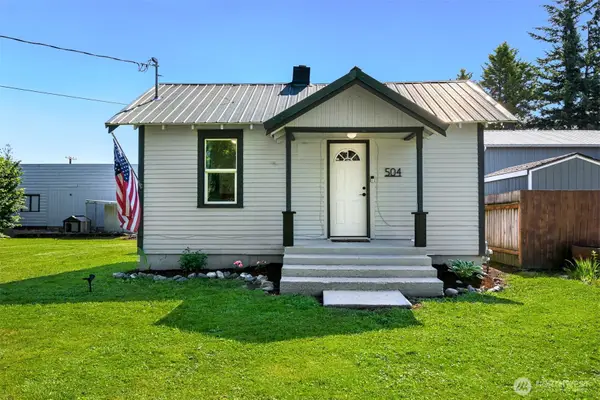 504 W 1st Street, Nooksack, WA 98276