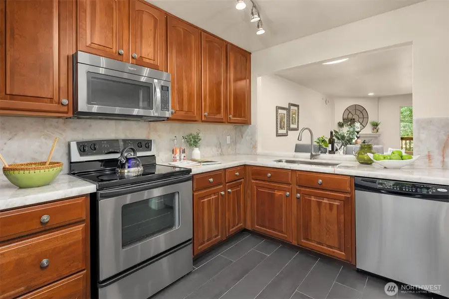 515 Newport Way Nw #B3, Issaquah, WA 98027 - #3