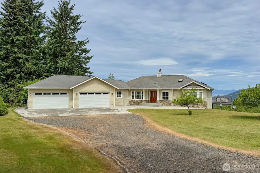 201 Karvellis Lane, Port Angeles, WA 98363 - #3