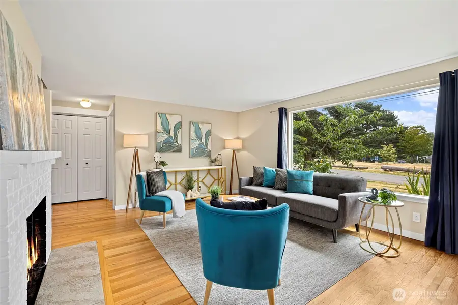 1206 SW Myrtle Street, Seattle, WA 98106 - #3
