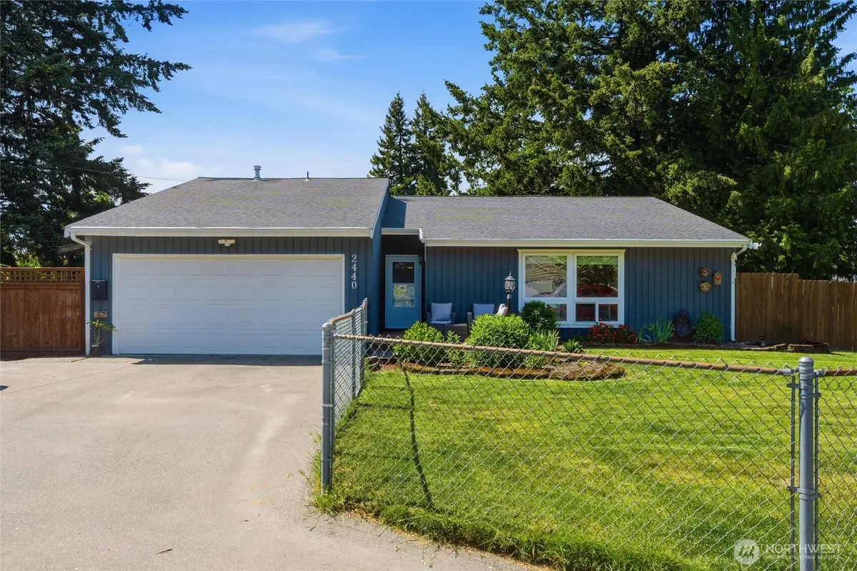 2440 Lincoln Avenue Se, Port Orchard, WA 98366 - #1