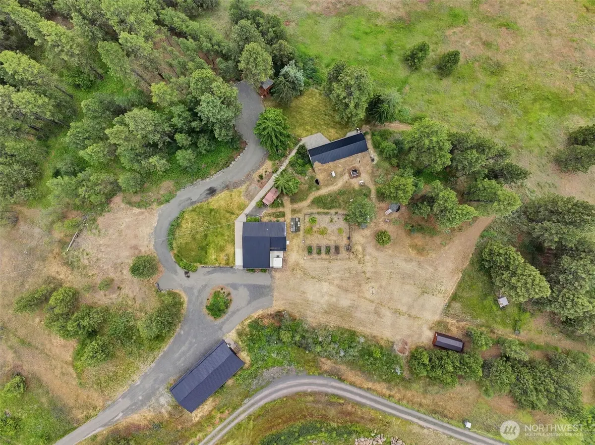 10716 S Baltimore Rd, Spokane, WA 99223 - #1