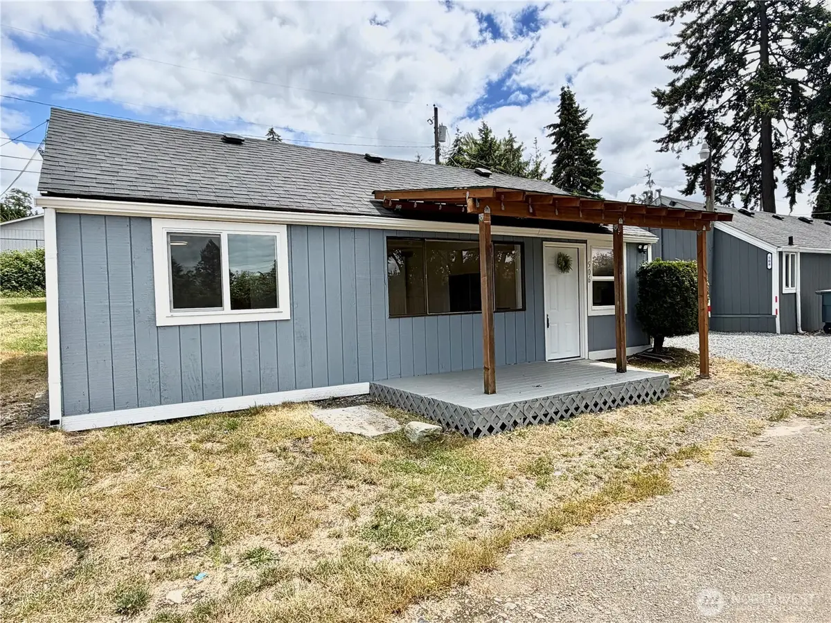 506 S 107th Street, Tacoma, WA 98444 - #1