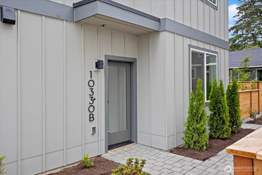 10330 Ashworth Avenue N #B, Seattle, WA 98133 - #2