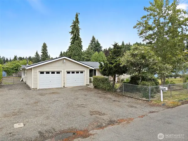 12607 136th Street E, Puyallup, WA 98374