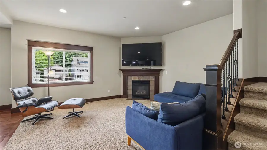 1357 Elma Place Ne, Renton, WA 98059 - #3