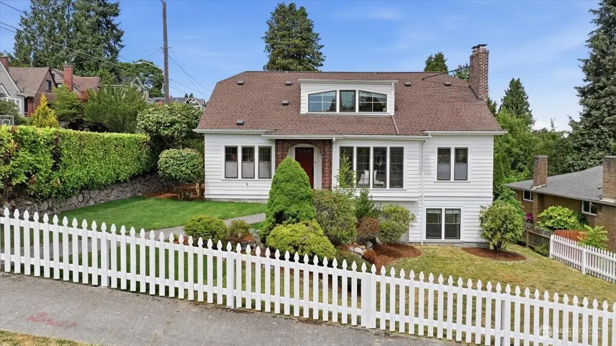 1902 NE 73rd Street, Seattle, WA 98115 - #1