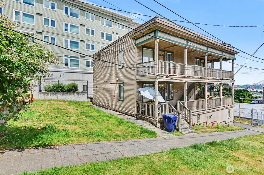 611 S 18th Street, Tacoma, WA 98405 - #2