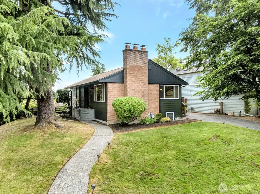 3802 NE 90th Street, Seattle, WA 98115 - #2