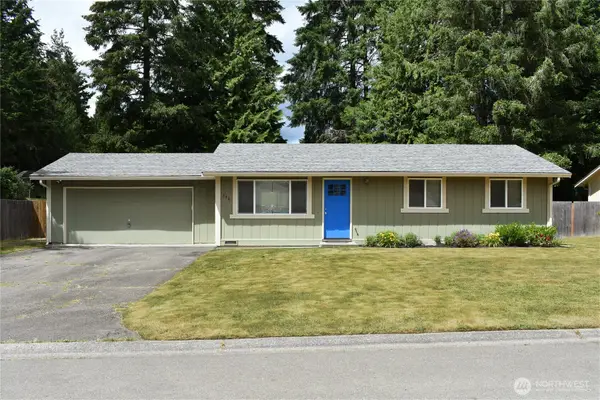 348 NE Holly Leaf Lane, Bremerton, WA 98311