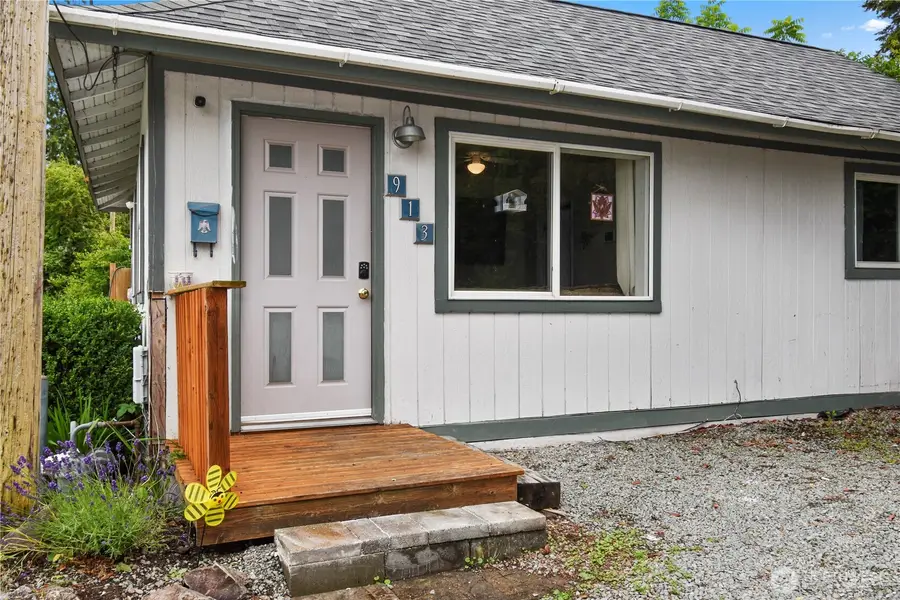 913 Broad Street, Mount Vernon, WA 98274 - #2