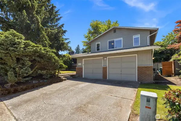 13816 Silver Firs Dr Drive, Everett, WA 98208