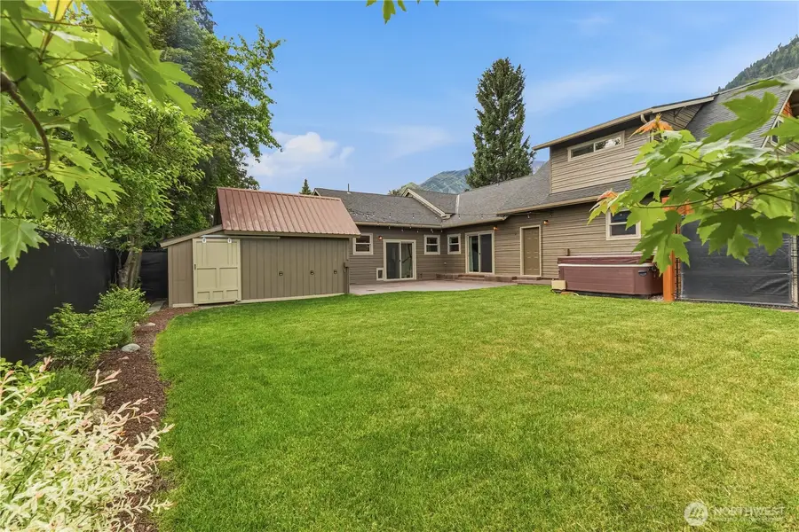 106 Evans Street, Leavenworth, WA 98826 - #3