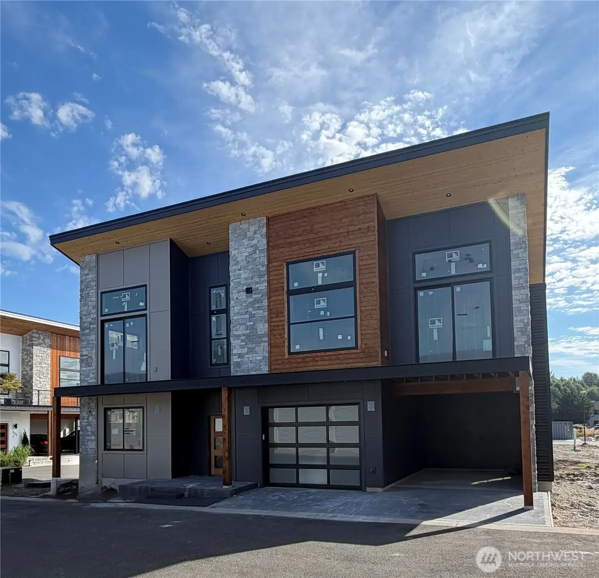 202 Skipping Stone Loop, Lynden, WA 98264 - #1