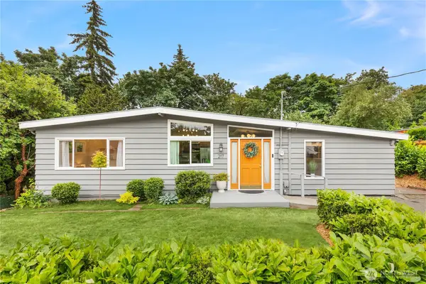 217 NW 6th Street, Renton, WA 98057