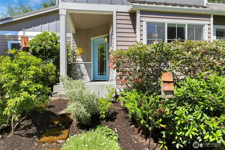 1834 Sakai Village Loop Ne, Bainbridge Island, WA 98110 - #2