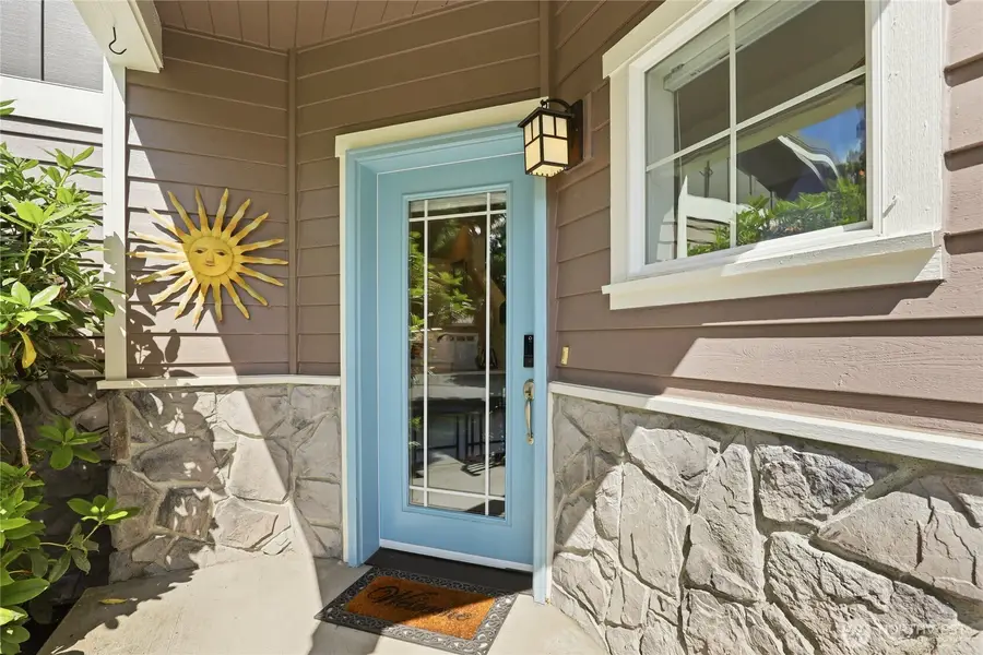 1834 Sakai Village Loop Ne, Bainbridge Island, WA 98110 - #3