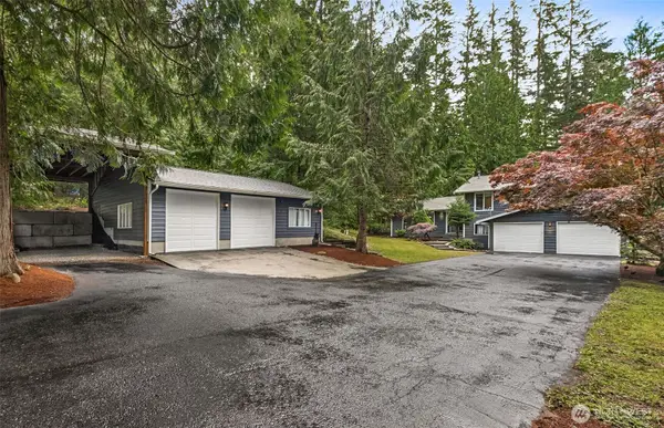 26055 SE 152 Street, Issaquah, WA 98027