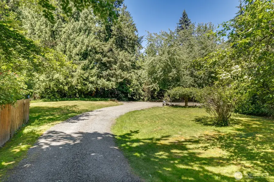 3827 212th Street Sw, Lynnwood, WA 98036 - #3