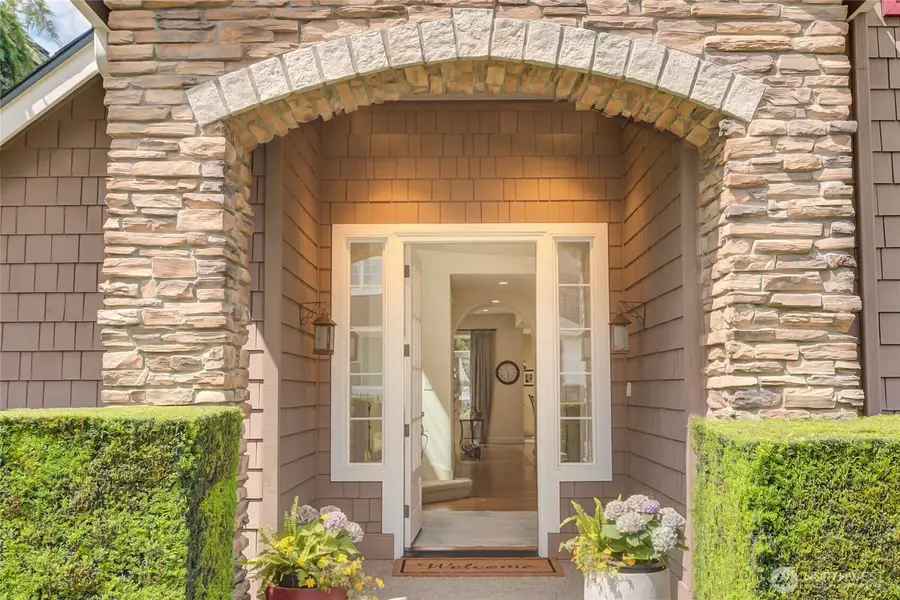 323 240th Place Se, Sammamish, WA 98074 - #2