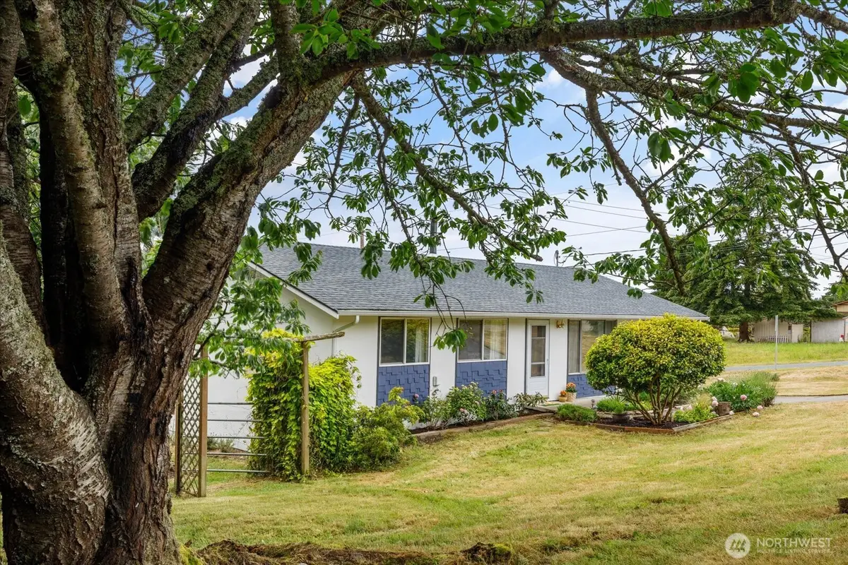 975 Ferry Avenue, Coupeville, WA 98239 - #1