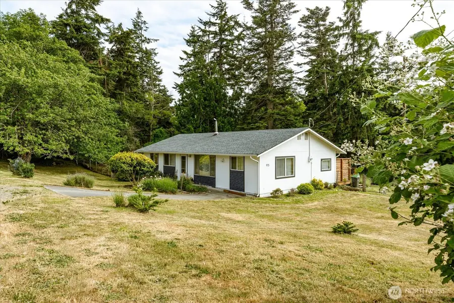 975 Ferry Avenue, Coupeville, WA 98239 - #2