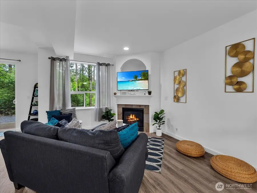 12530 Admiralty Way #C102, Everett, WA 98204 - #3