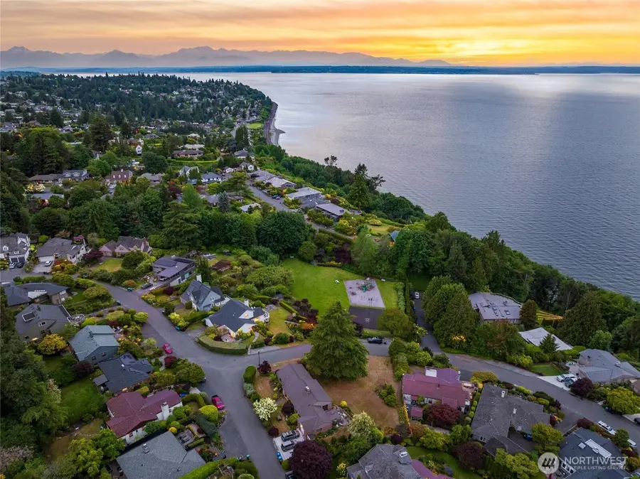 1560 NW Woodbine Way, Seattle, WA 98177 - #3