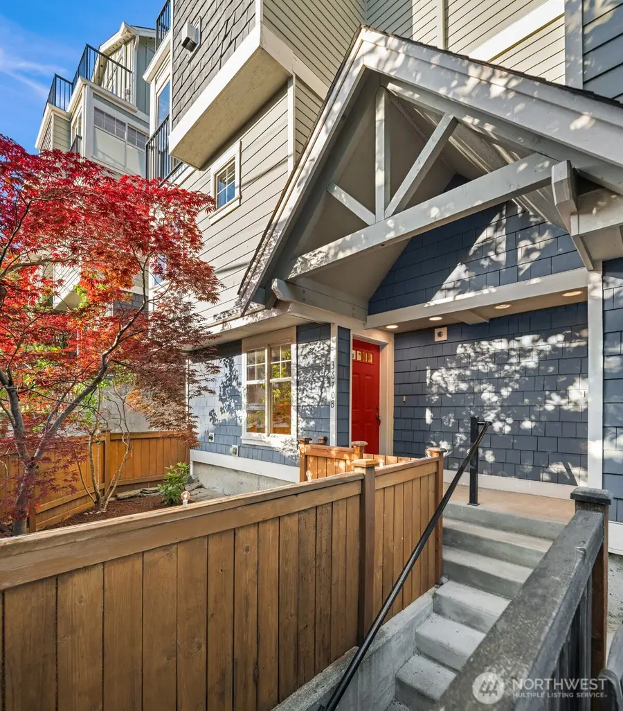 3670 Dayton Avenue N #B, Seattle, WA 98103 - #2