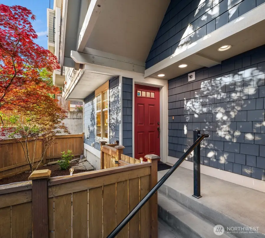 3670 Dayton Avenue N #B, Seattle, WA 98103 - #3