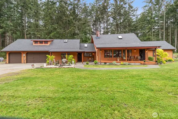 6205 255th Street Ct E, Graham, WA 98338